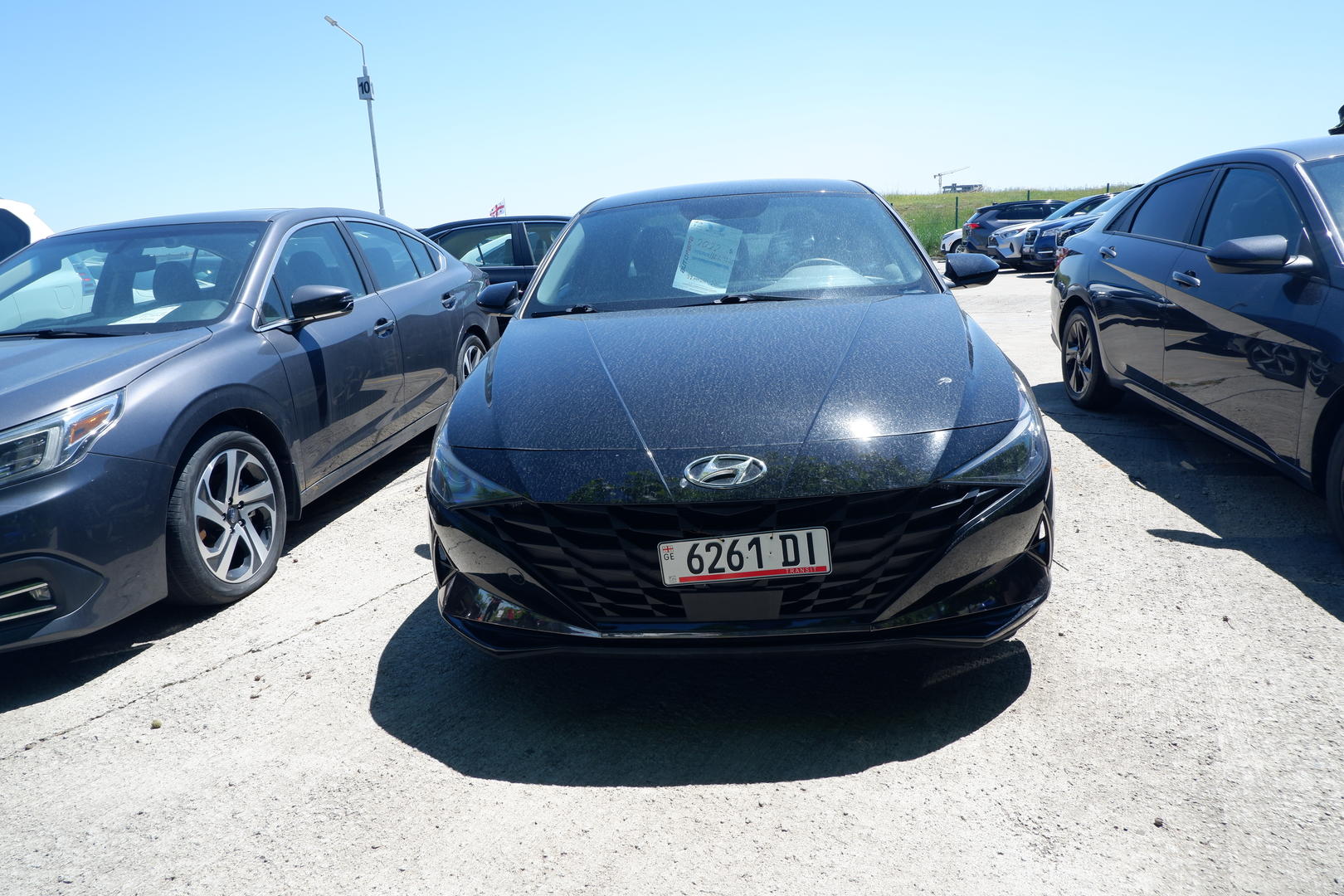 Hyundai Elantra 2022 — photo 2