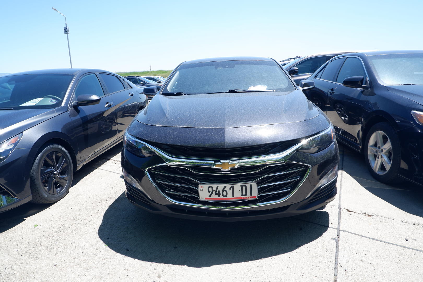 Chevrolet Malibu 2023 — photo 2
