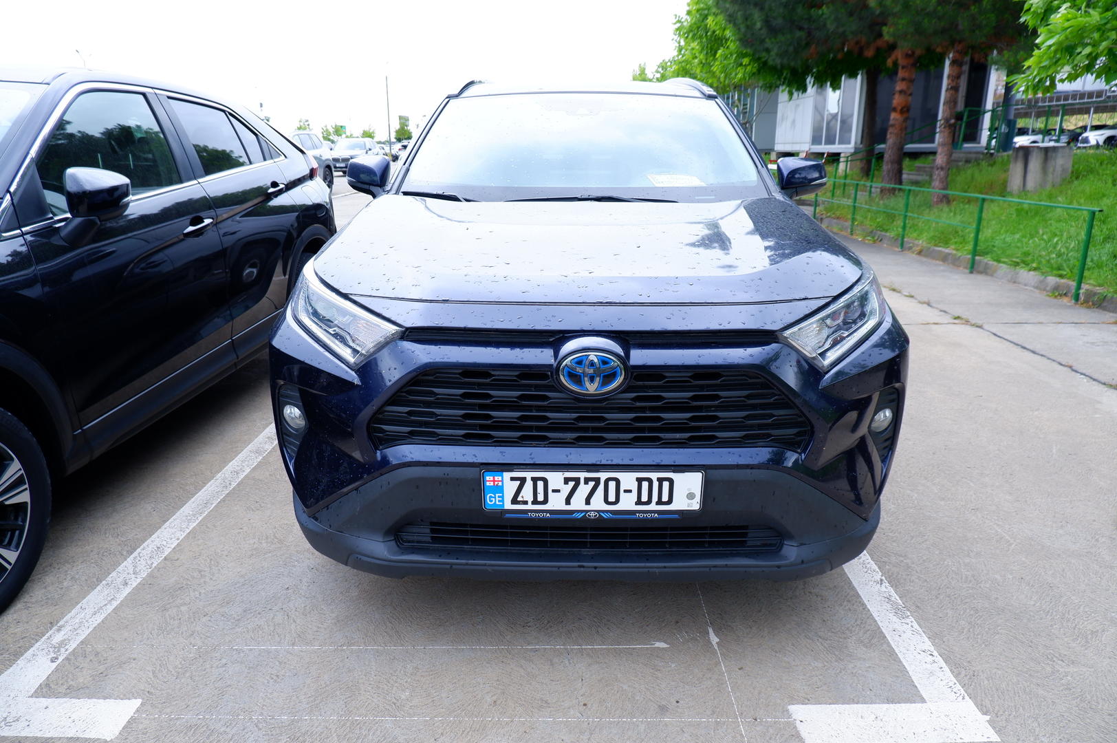 Toyota RAV 4 2021 — photo 2