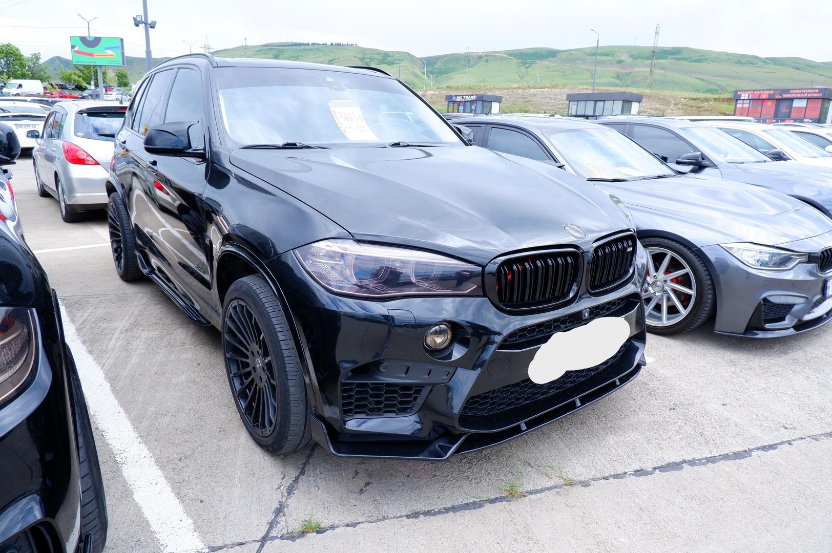 BMW X5 2015 — photo 2