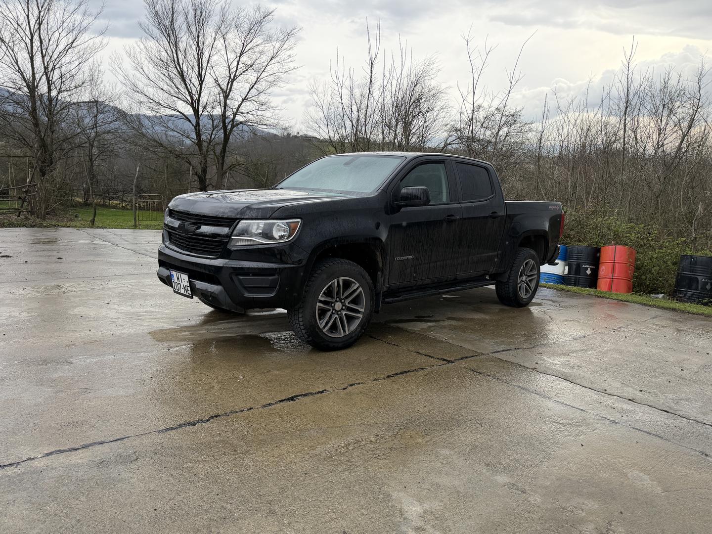 Chevrolet Colorado 2019 — photo 2