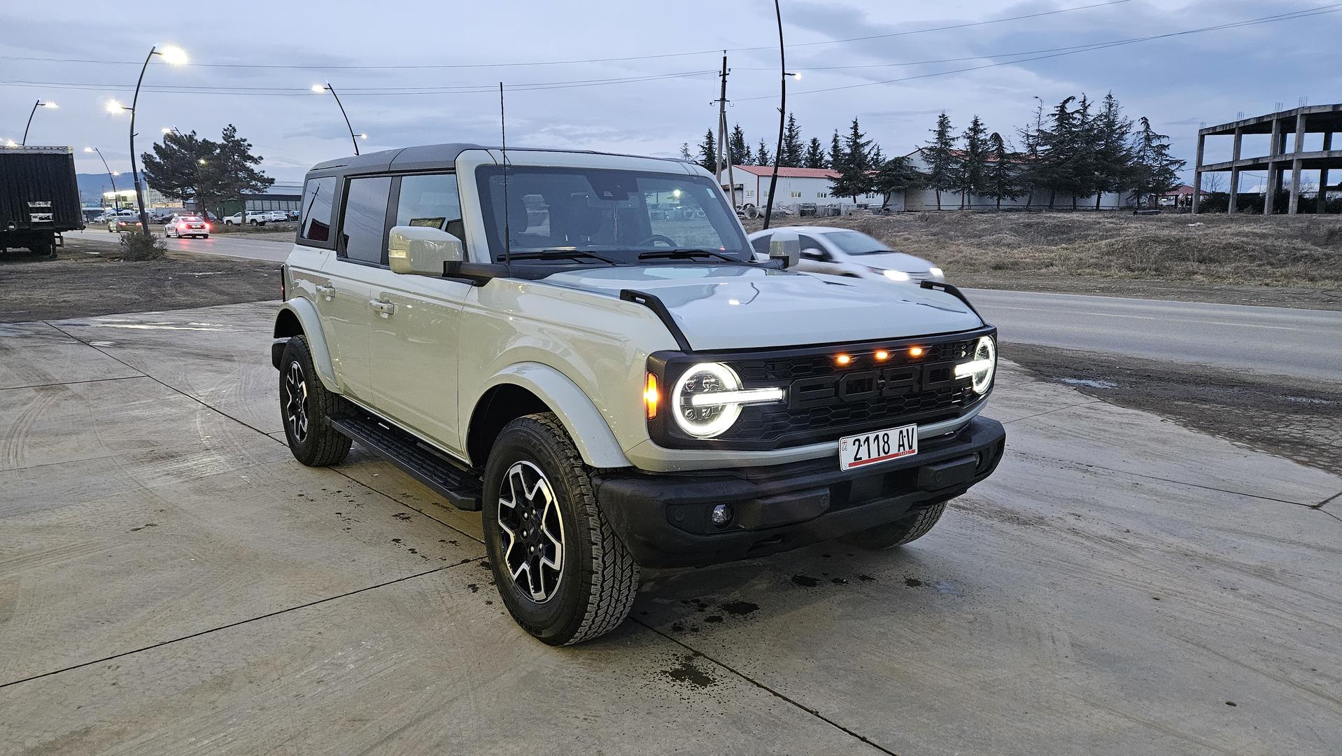 Ford Bronco 2022 — photo 2
