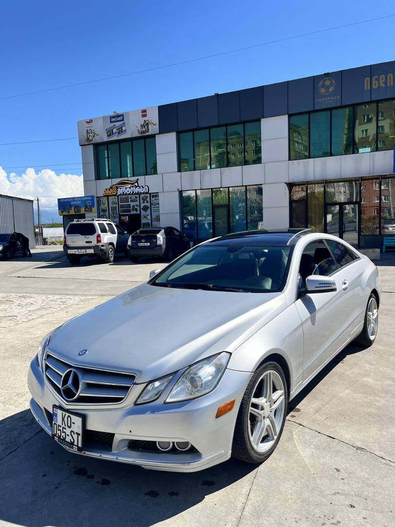 Mercedes-Benz E 350 2010 — photo 2