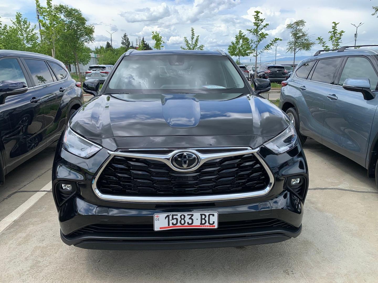 Toyota Highlander 2024 — photo 2