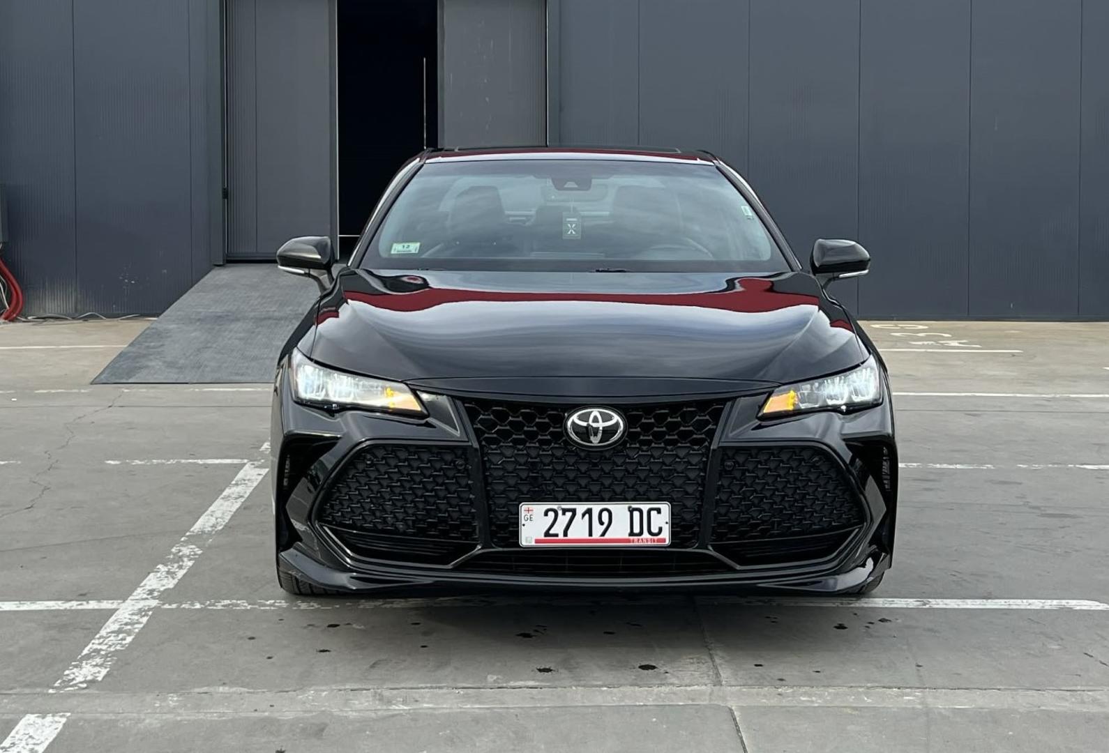 Toyota Avalon 2021 — photo 2
