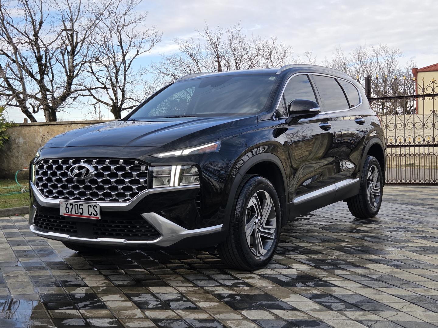 Hyundai Santa Fe 2021 — photo 2