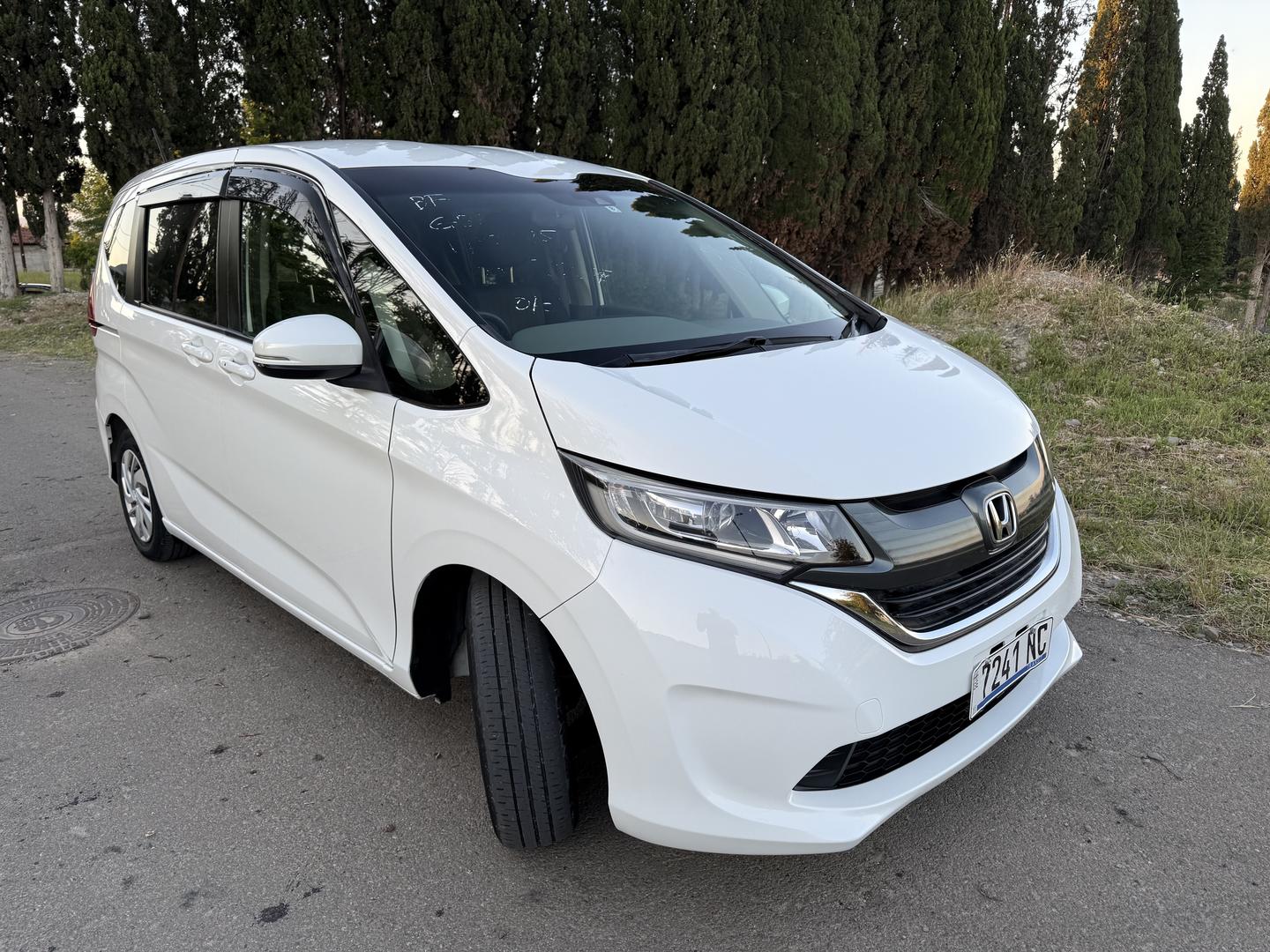 Honda FREED 2018 — photo 2