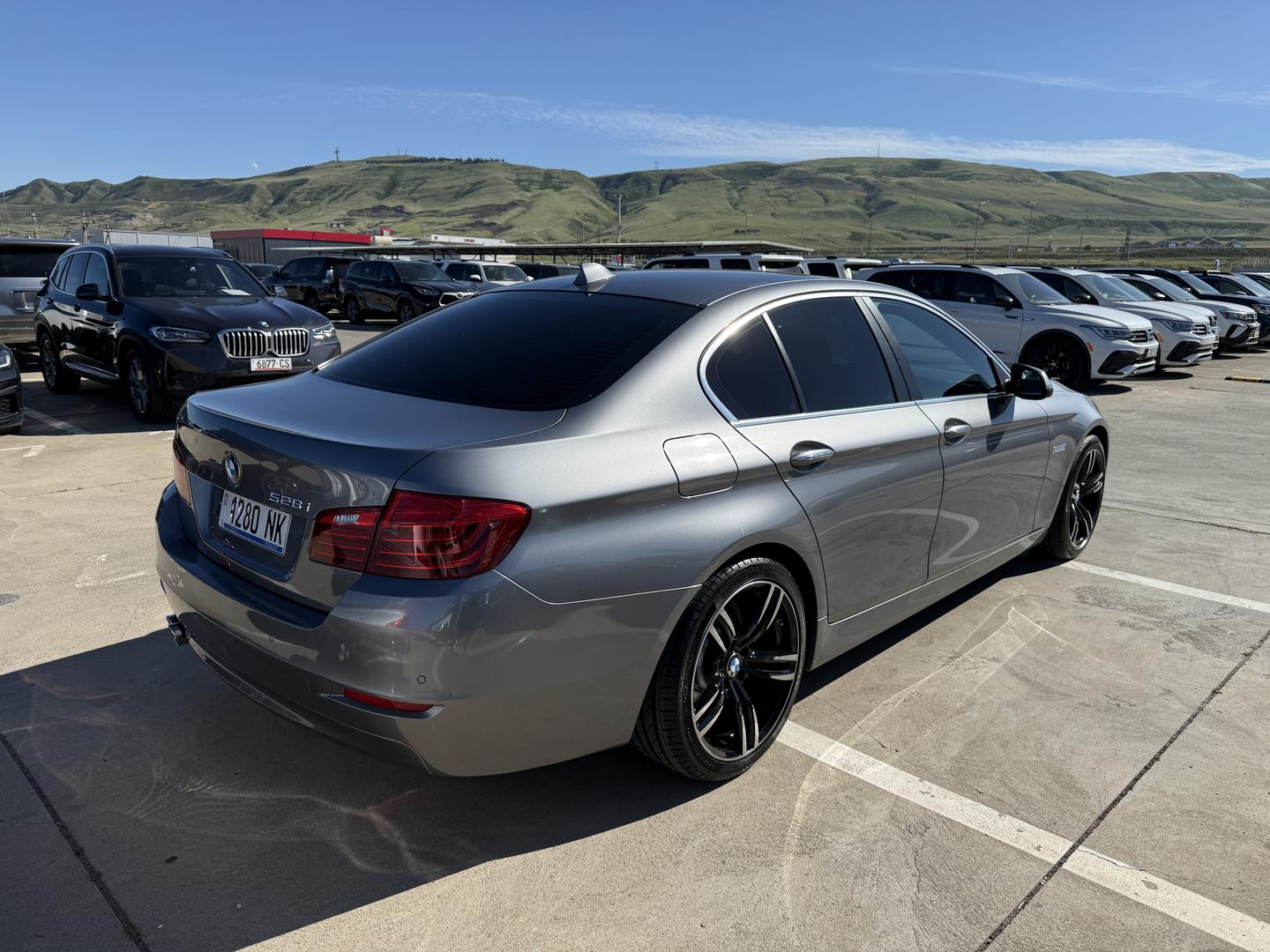 BMW 528 2015 — photo 2
