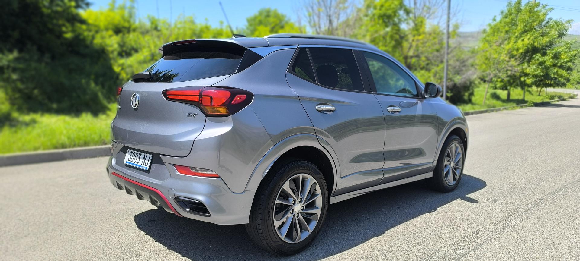 Buick Encore 2020 — photo 2