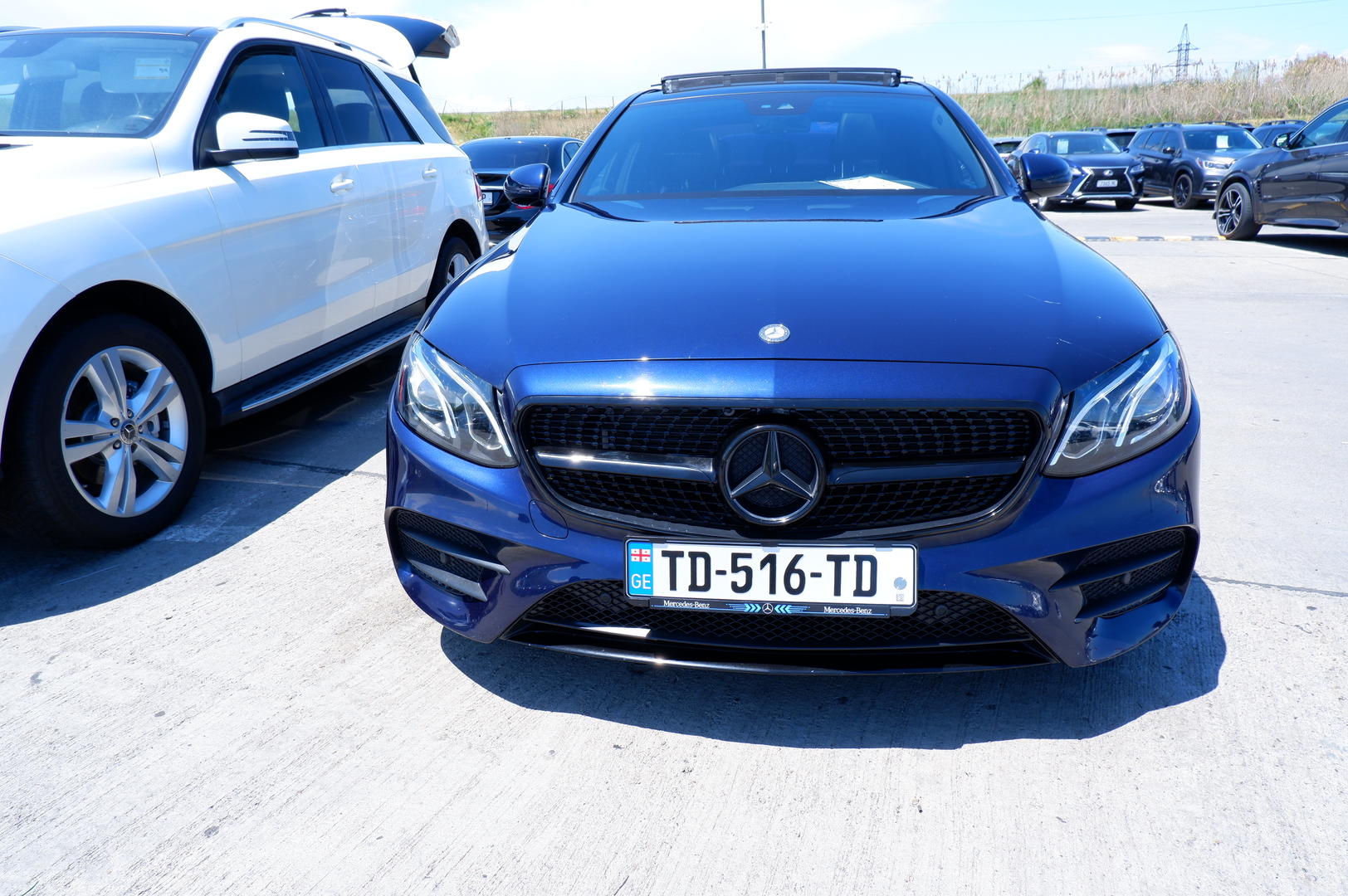 Mercedes-Benz E 300 2018 — photo 2