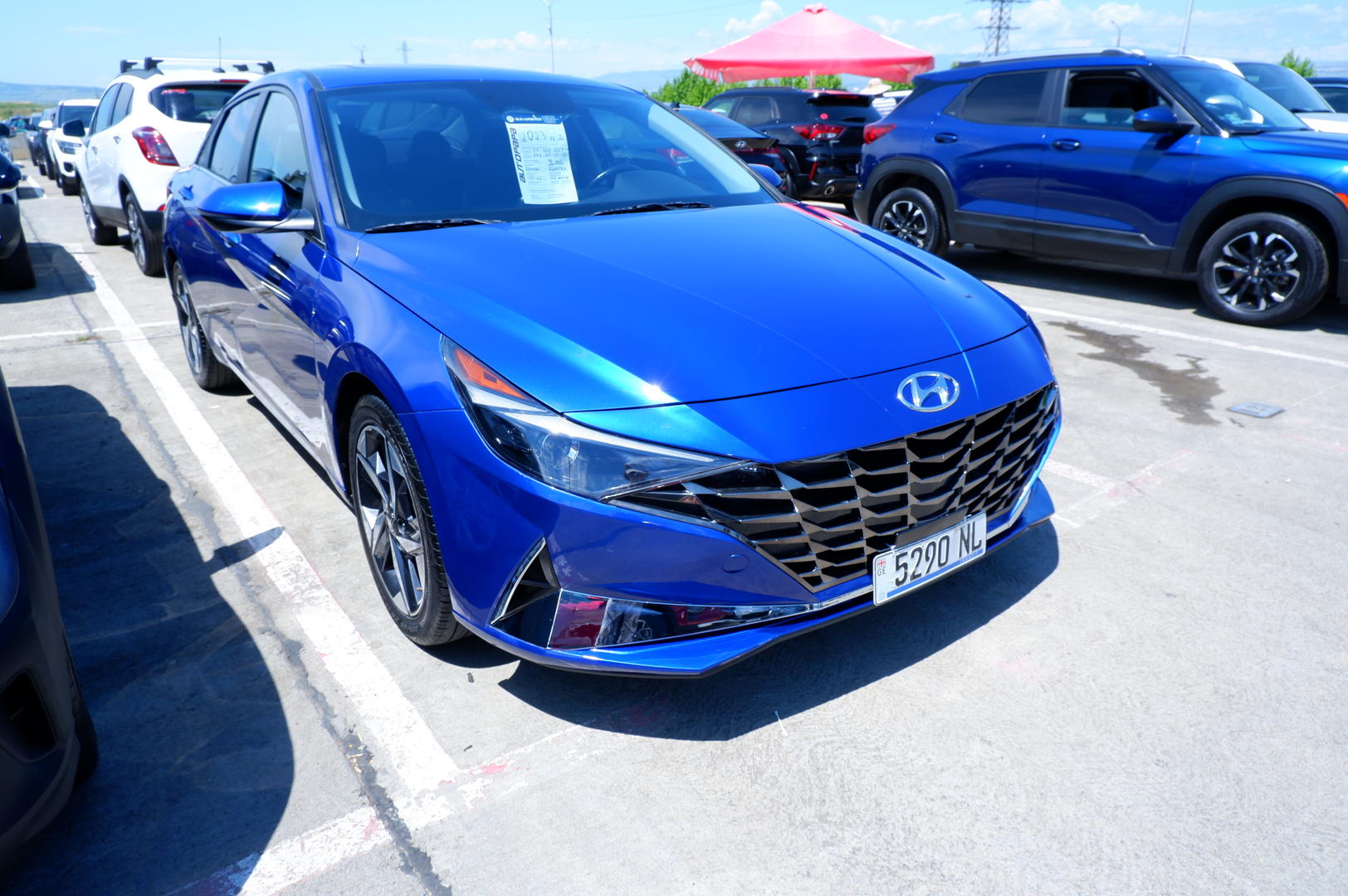 Hyundai Elantra 2023 — photo 2