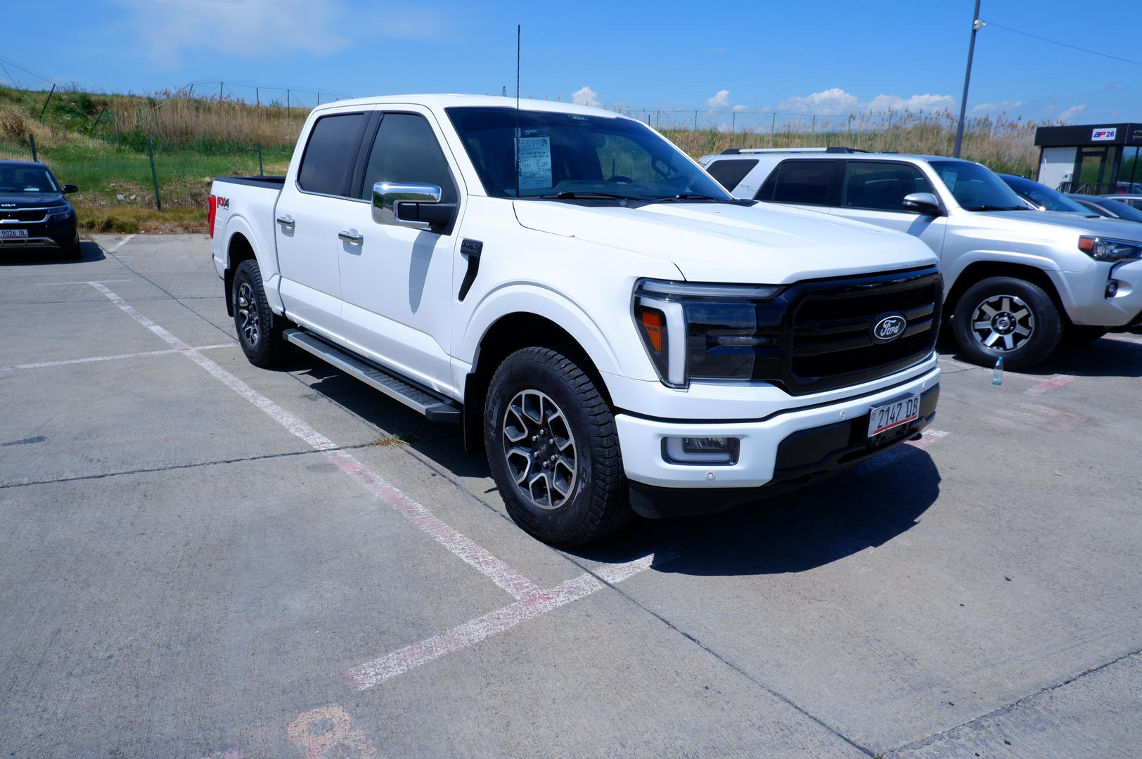 Ford F-150 2022 — photo 2