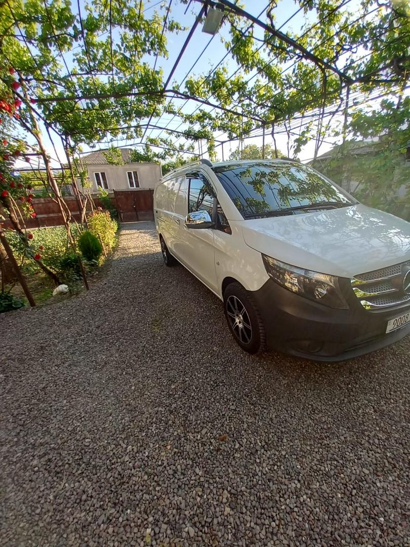 Mercedes-Benz Vito 2023 — photo 2