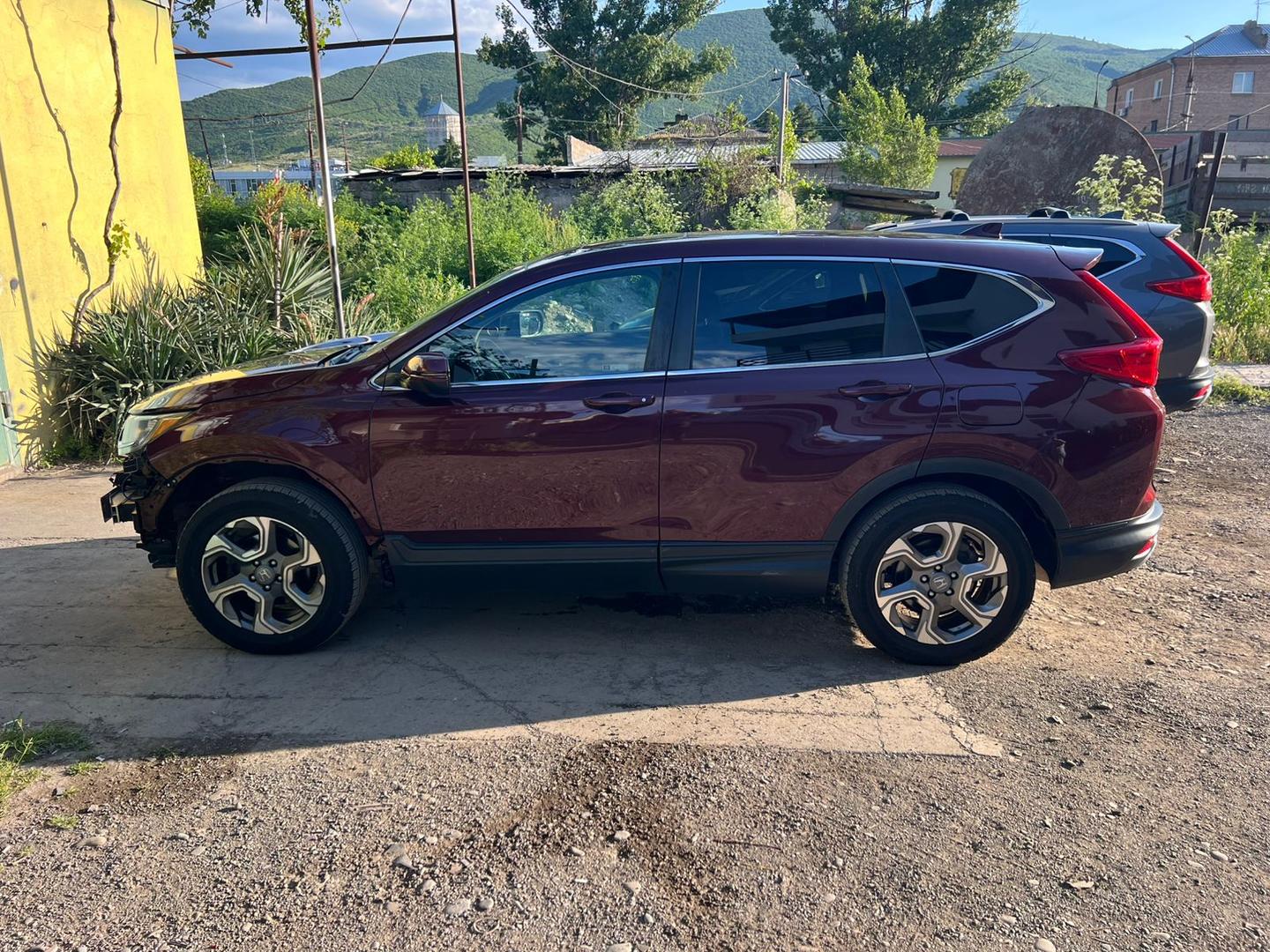 Honda CR-V 2019 — photo 2