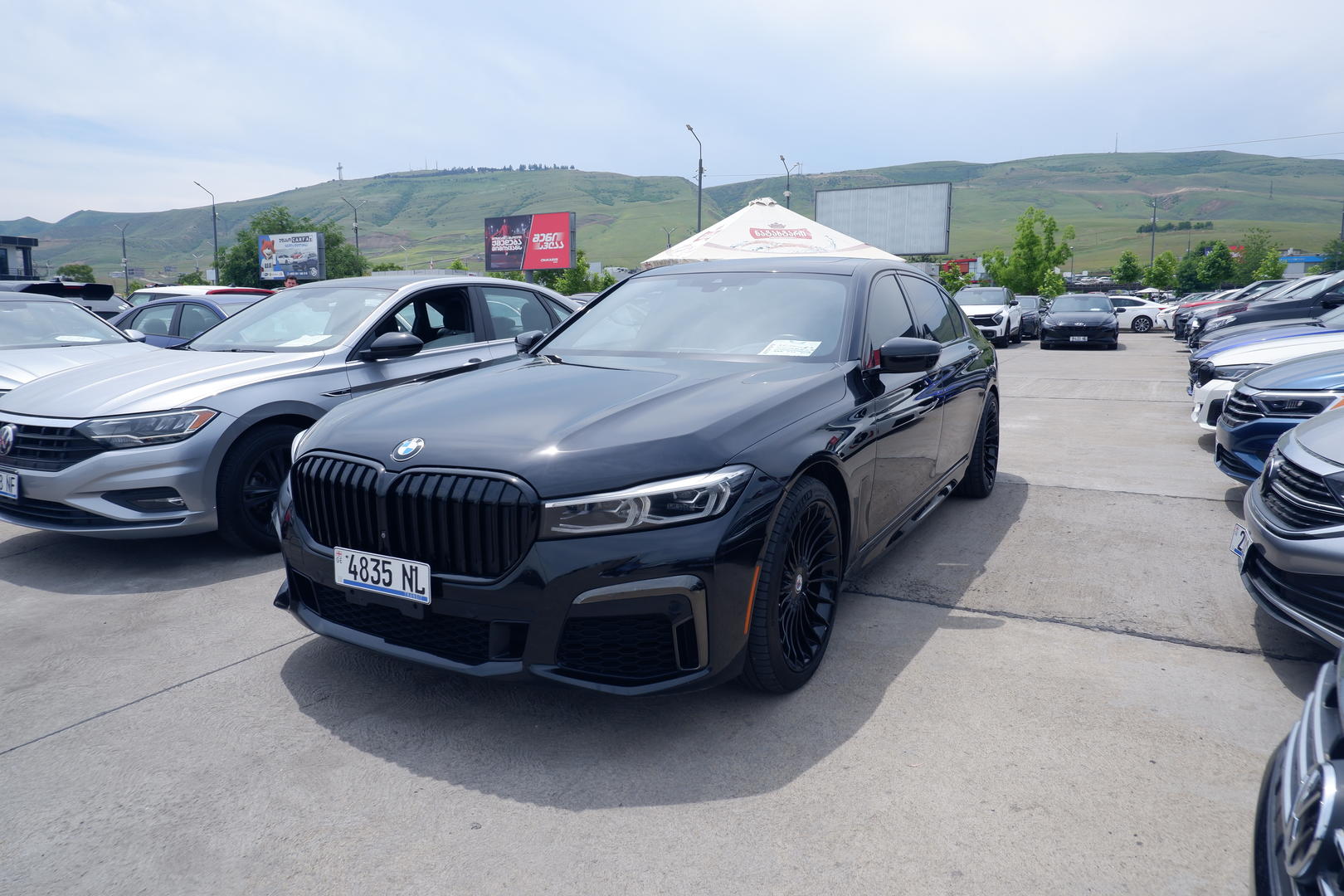 BMW 740