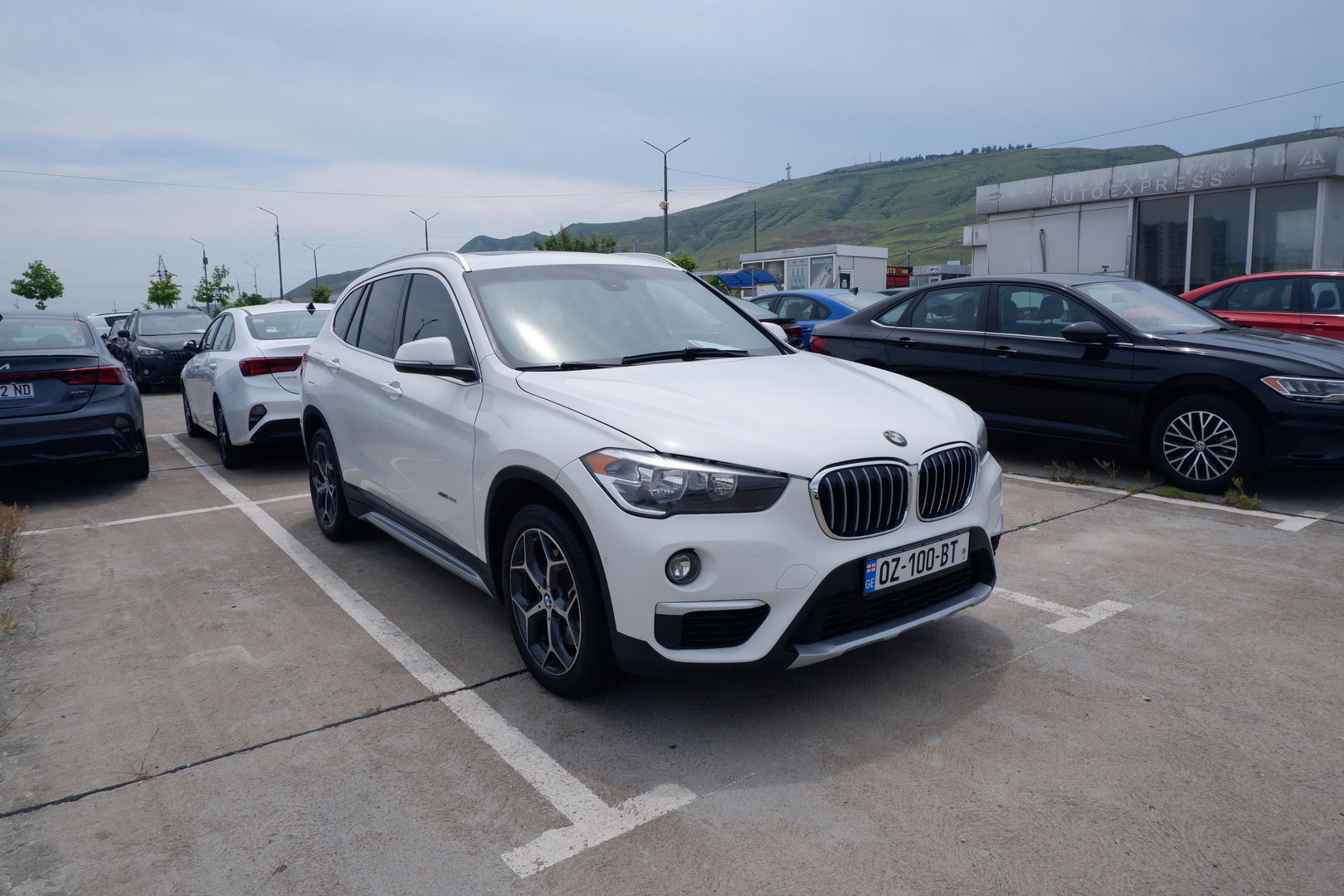 BMW X1 2017 — photo 2