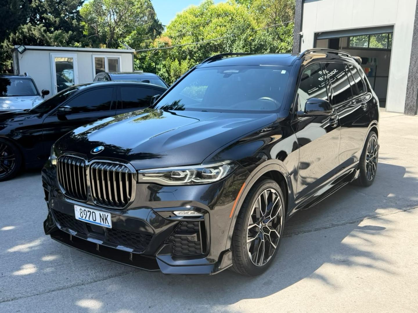 BMW X7