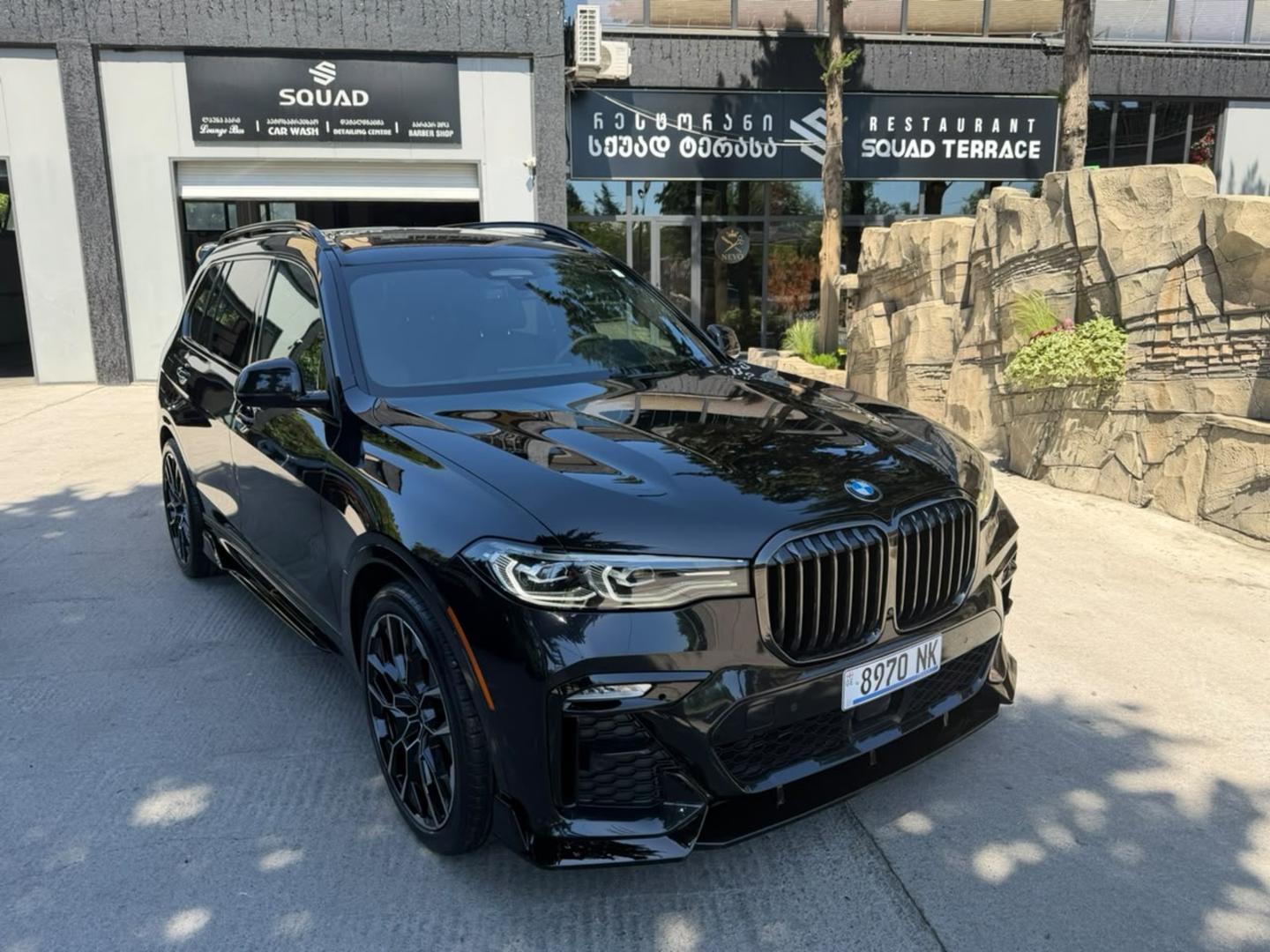 BMW X7 2022 — photo 2