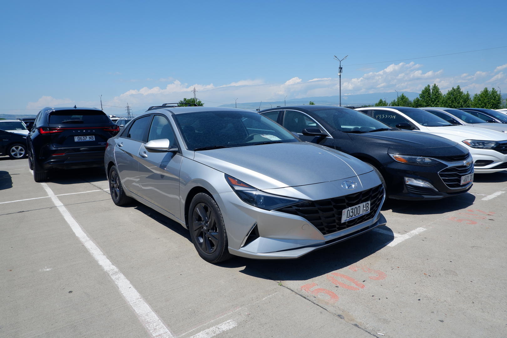 Hyundai Elantra 2023 — photo 2