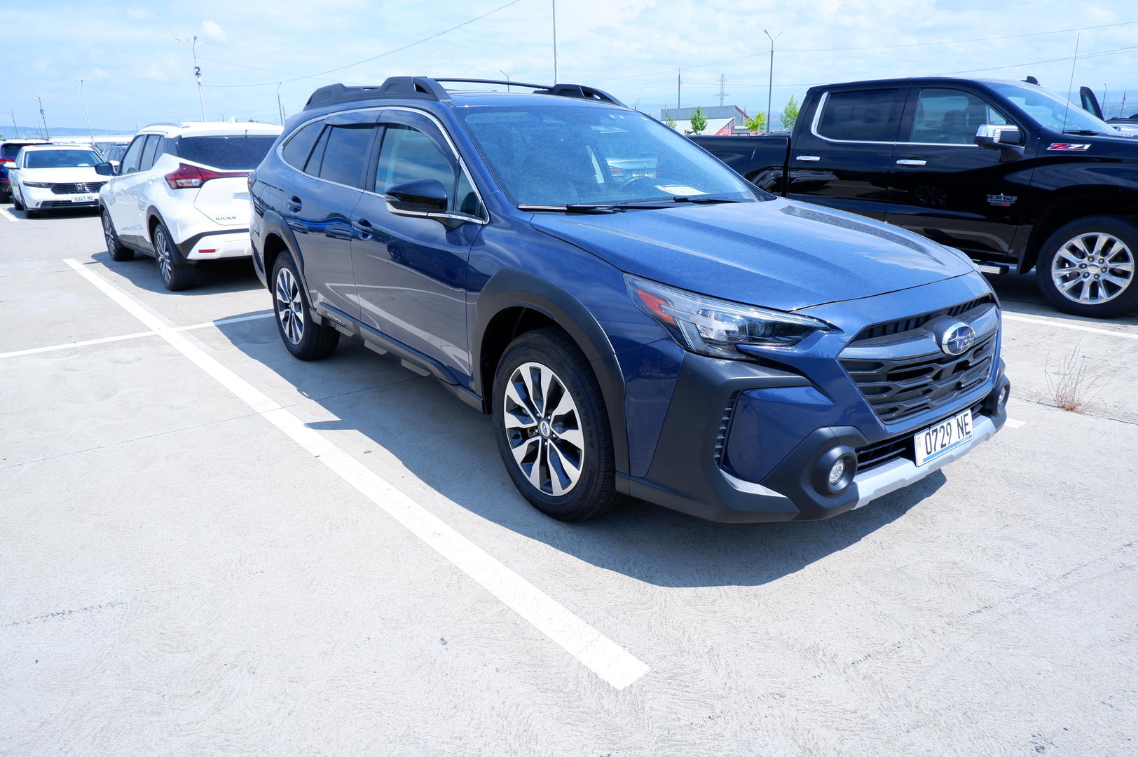 Subaru Outback 2024 — photo 2