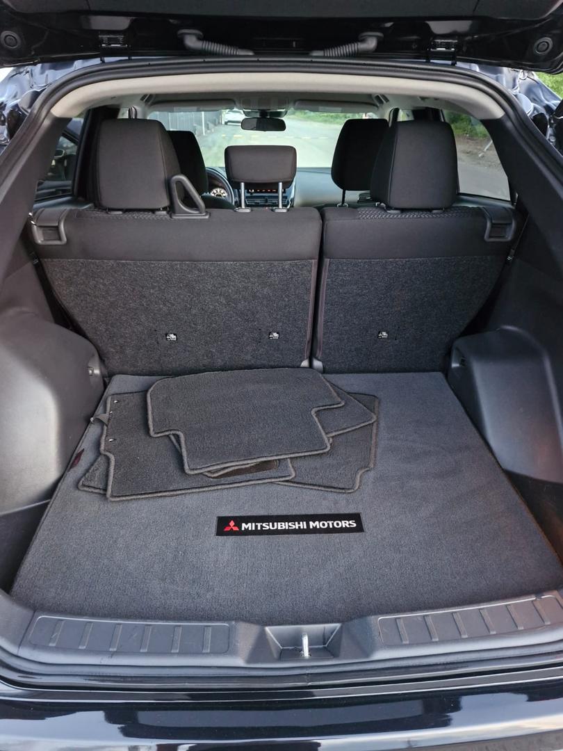 Mitsubishi Eclipse 2022 — photo 2