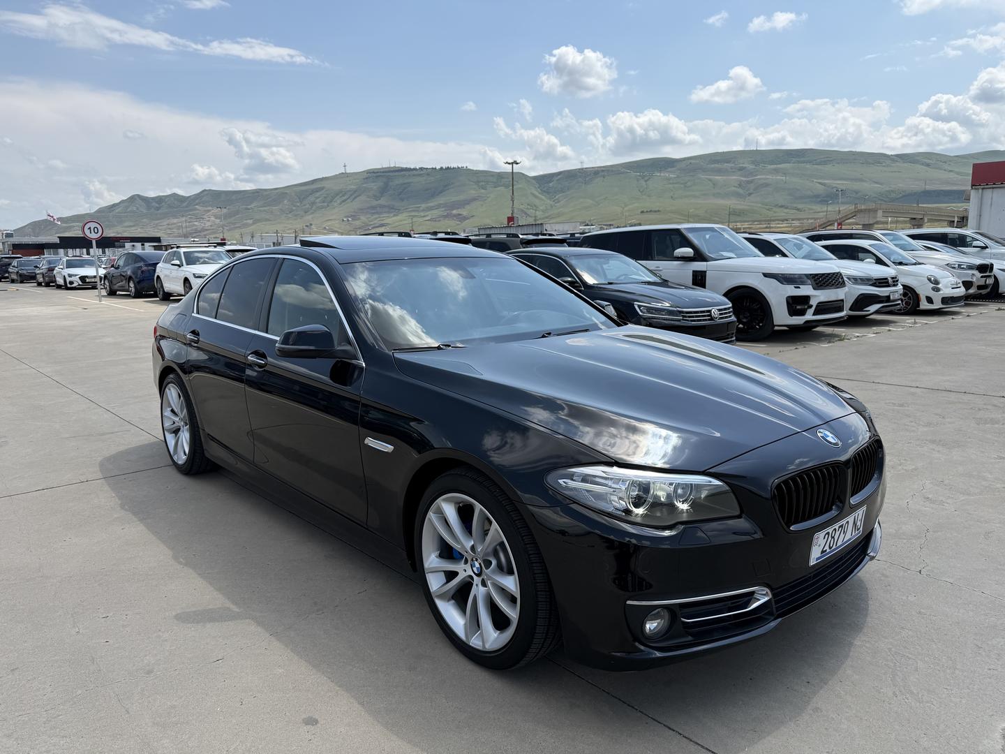 BMW 528 2015 — photo 2