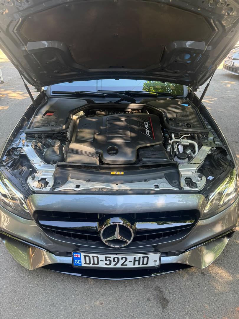 Mercedes-Benz E53 AMG 2018 — photo 2