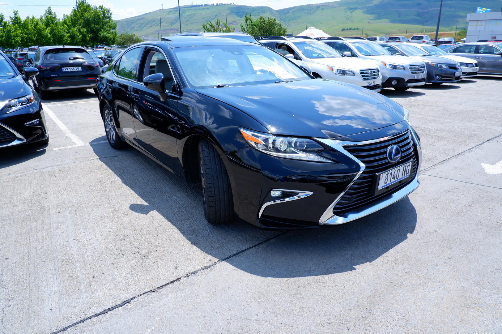 Lexus ES 300 2015 — photo 2