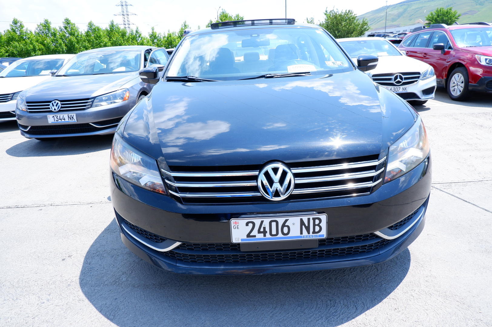Volkswagen Passat 2013 — photo 2