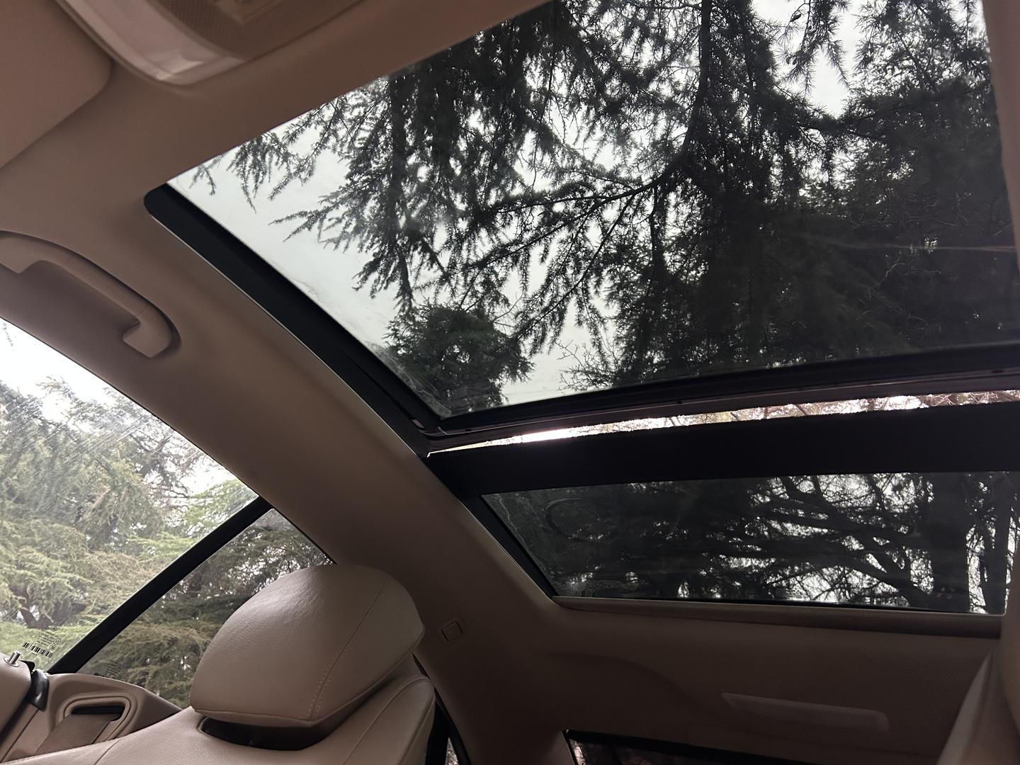 Mercedes-Benz E 350 2013 — photo 2