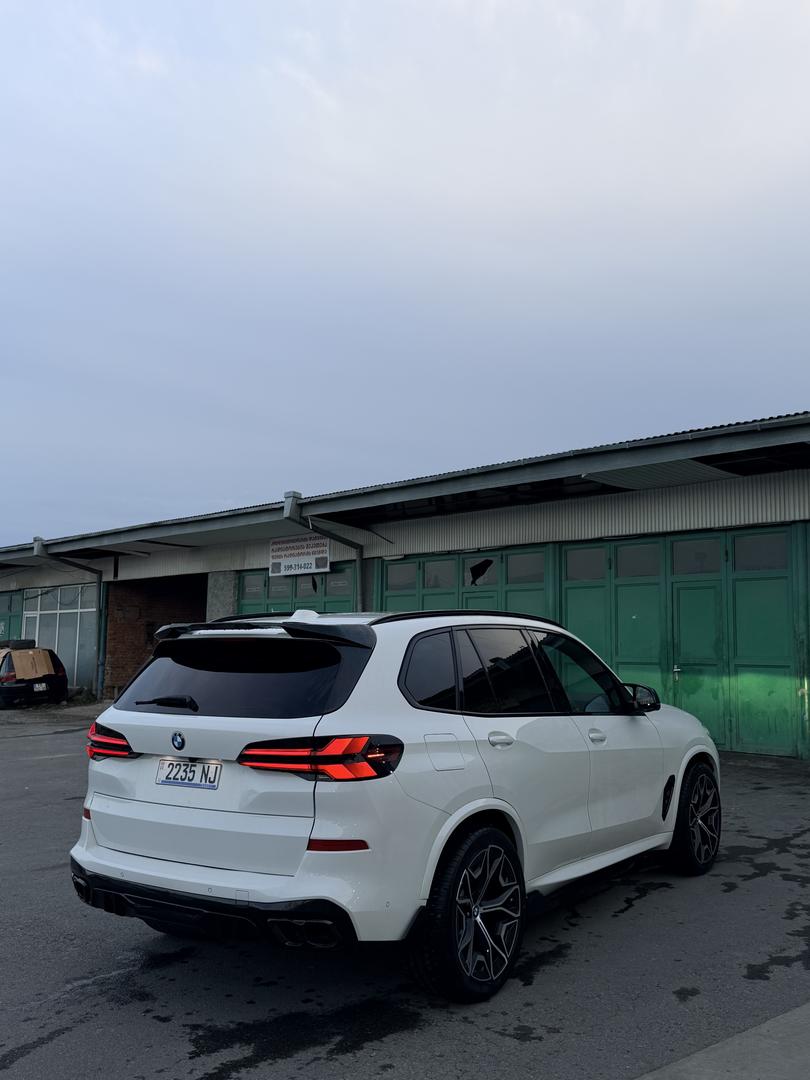 BMW X5 2024 — photo 2