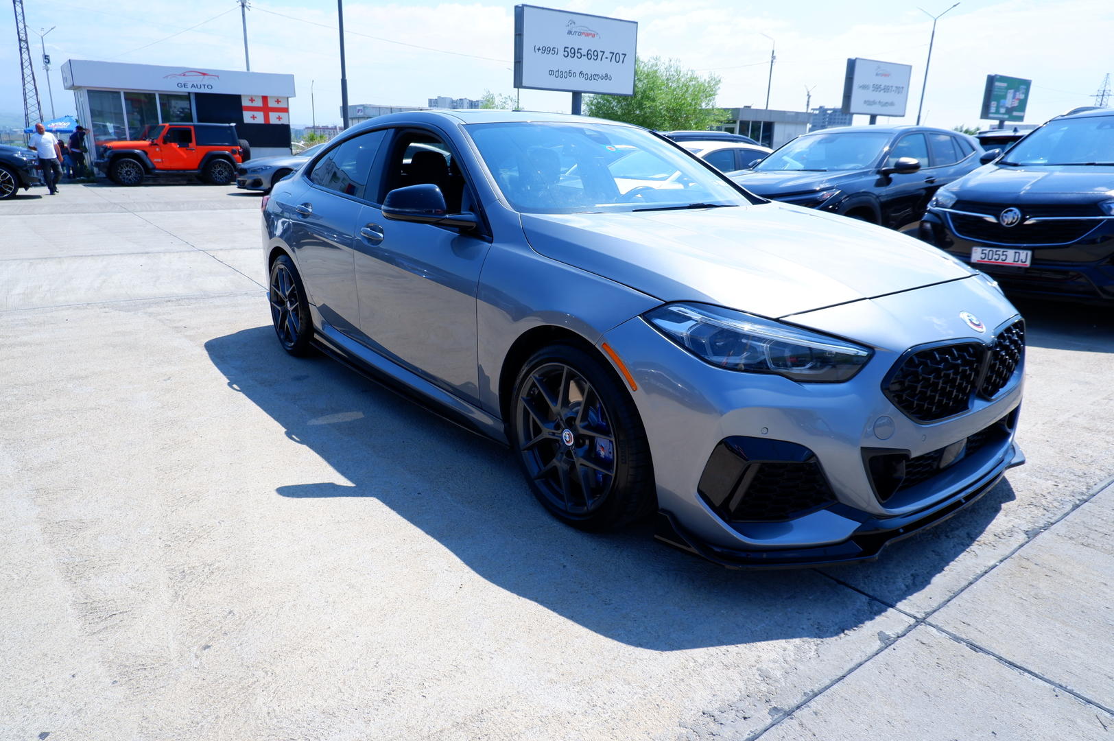 BMW 235 2023 — photo 2