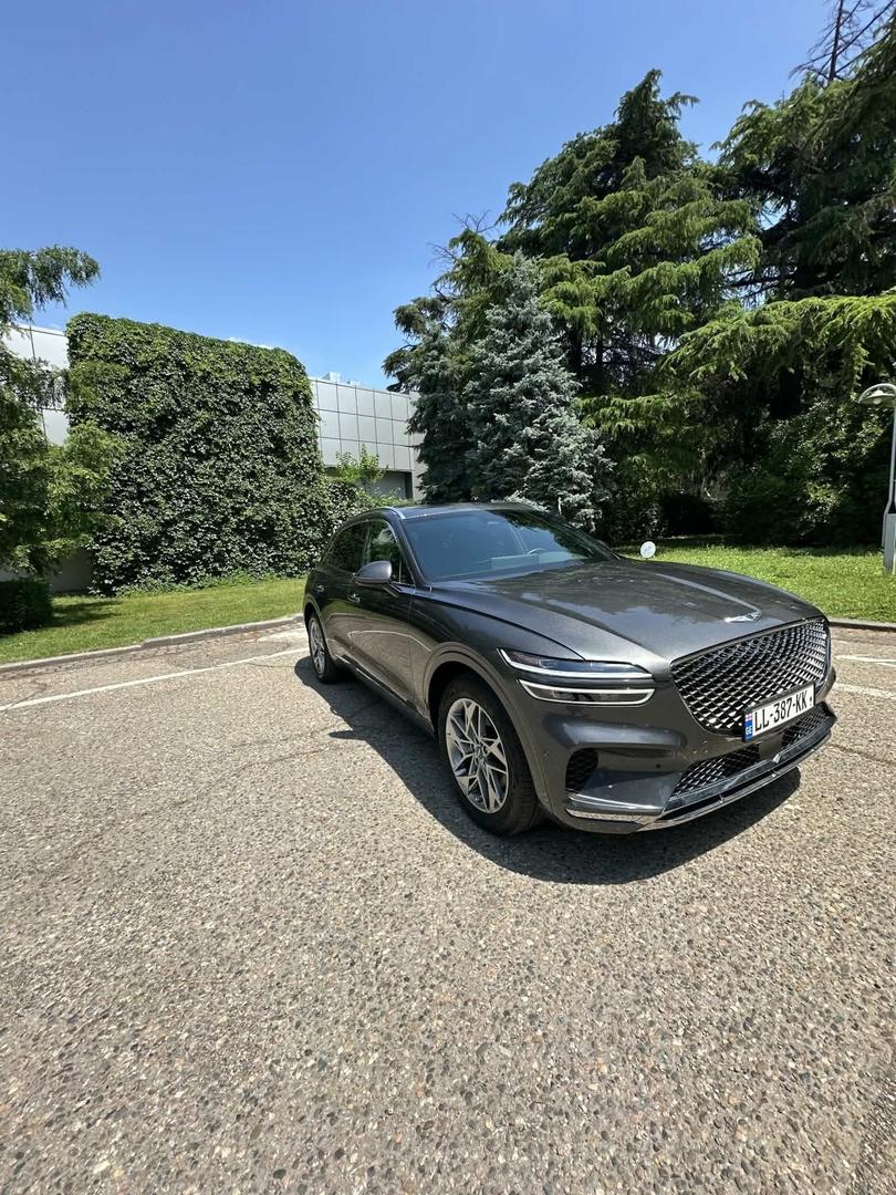 Genesis GV70 2022 — photo 2