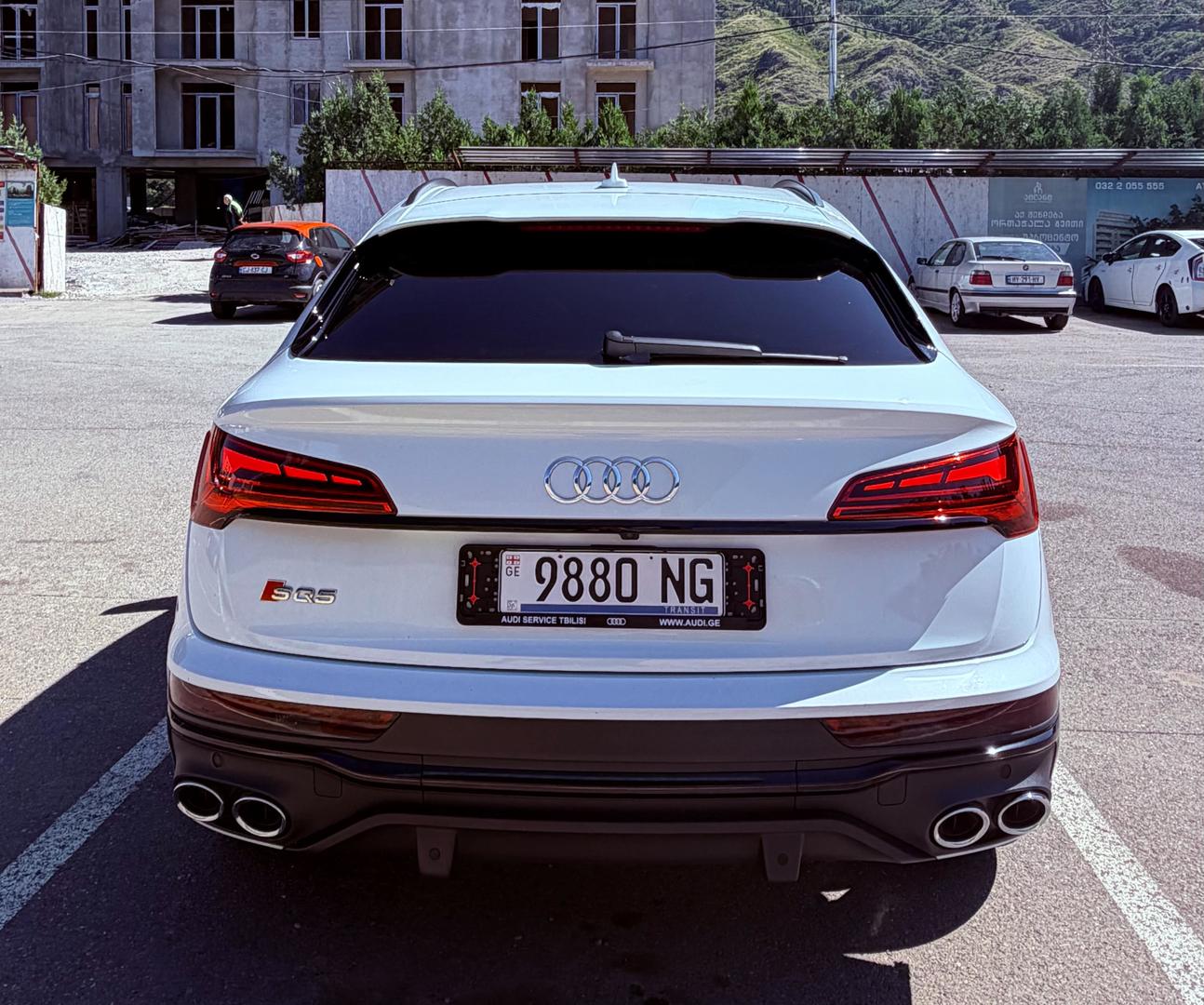 Audi Q5 2021 — photo 2
