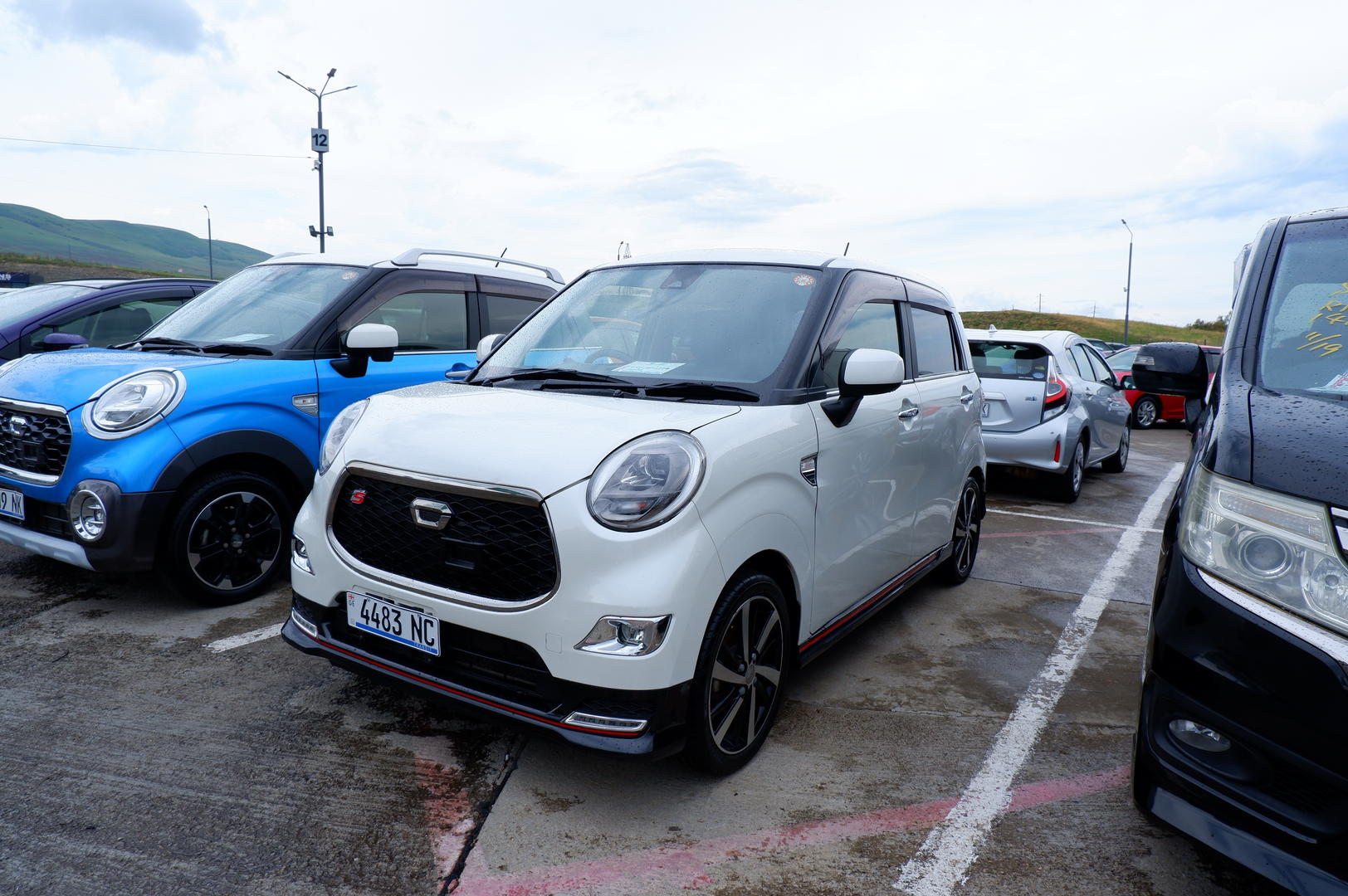 Daihatsu Cast
