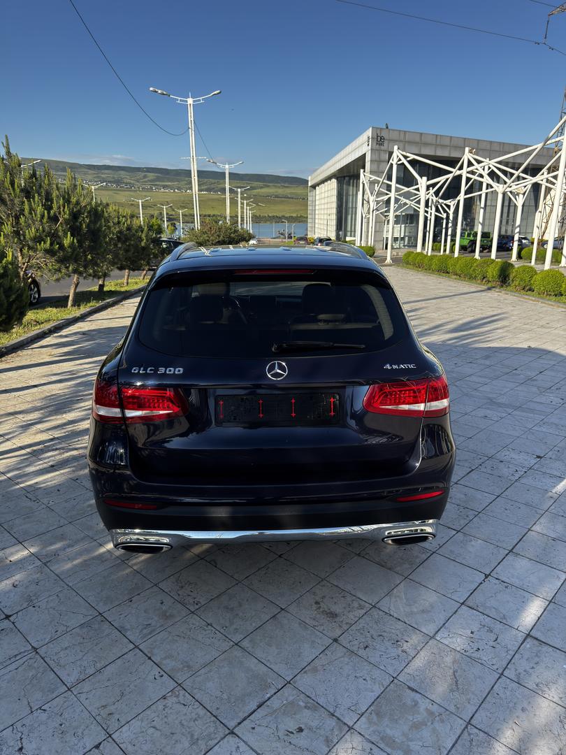 Mercedes-Benz GLC 300