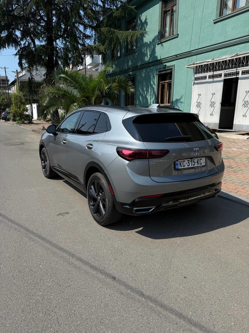 Buick Envision 2024 — photo 2