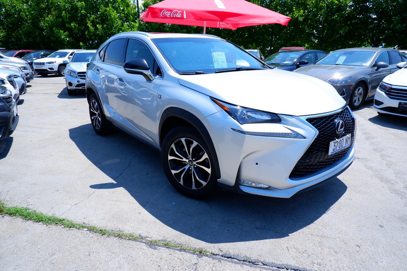 Lexus NX 200 2017 — photo 2