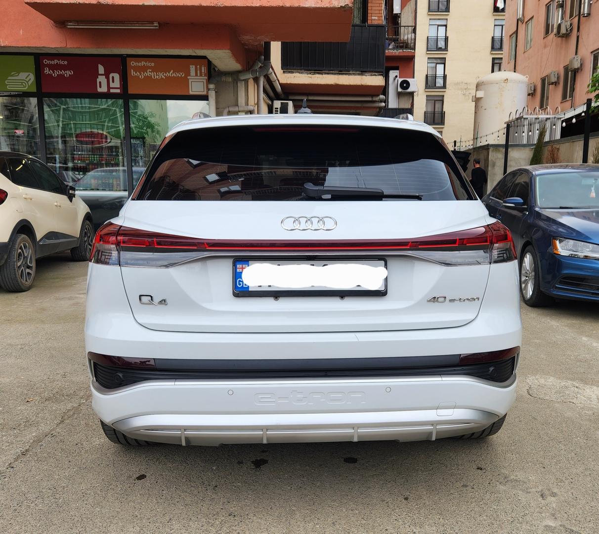 Audi e-tron