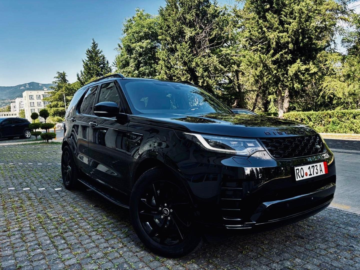 Land Rover Discovery 2021 — photo 2