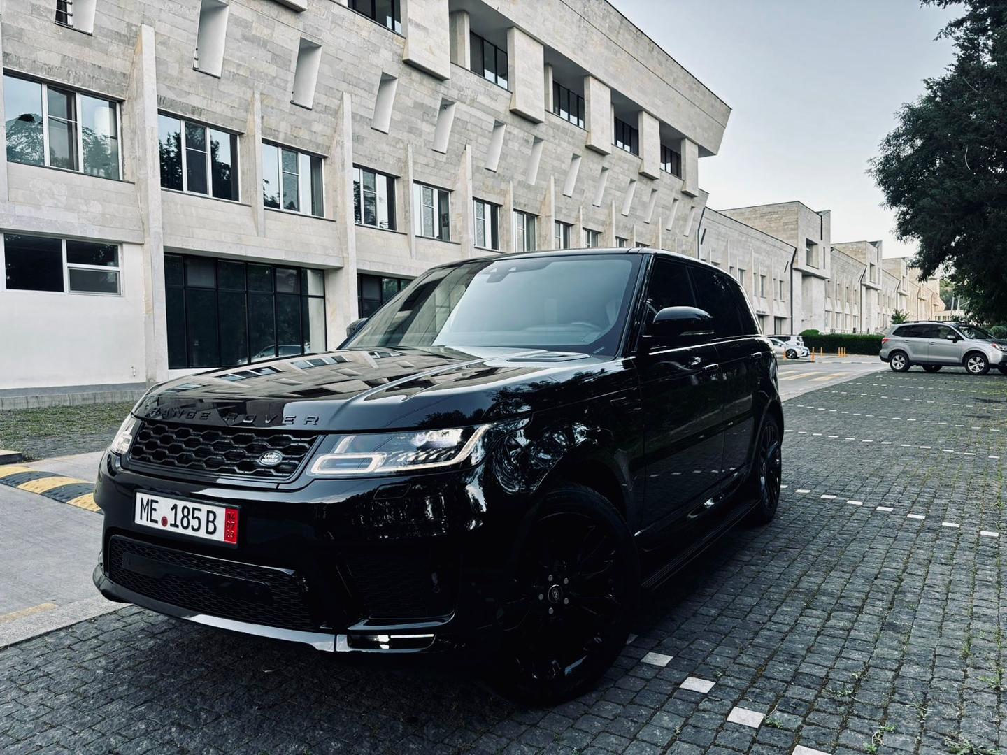 Land Rover Range Rover Sport 2019 — photo 2