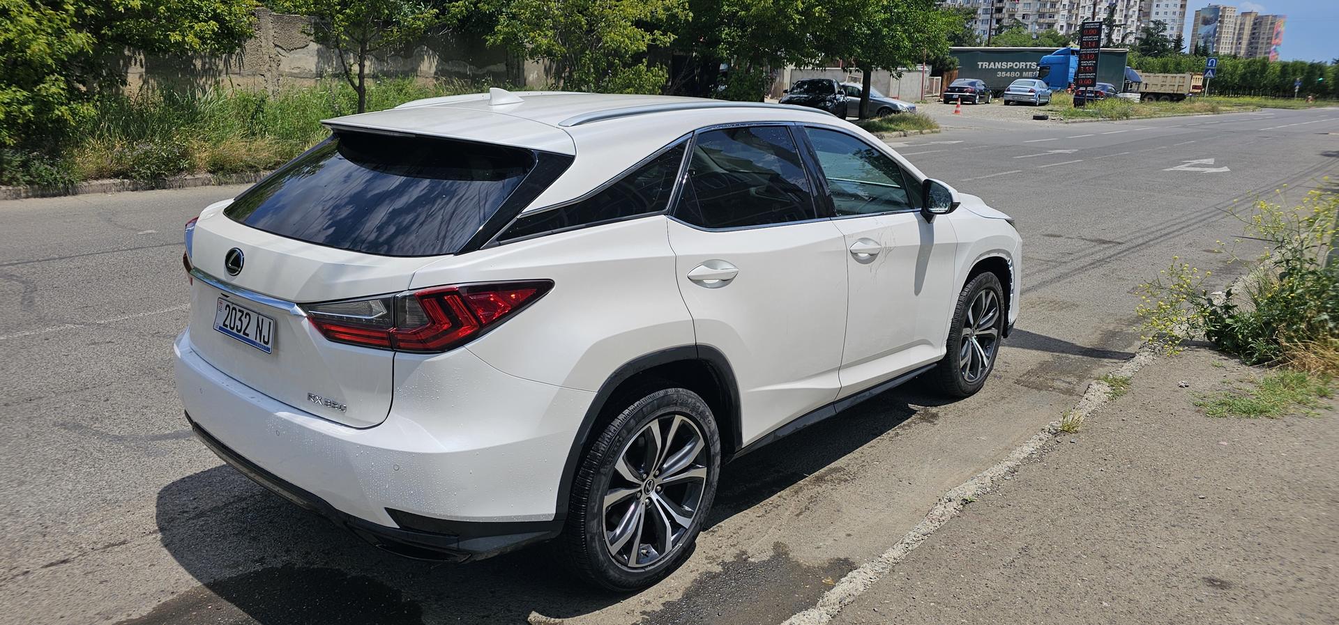 Lexus RX 350 2020 — photo 2