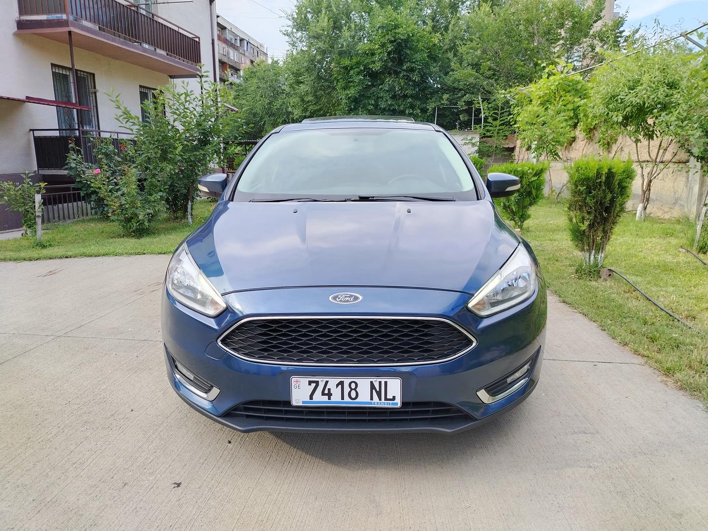 Ford Focus 2018 — photo 2