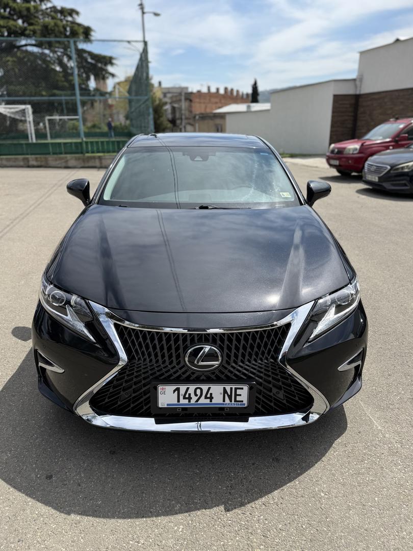 Lexus ES 350 2016 — photo 2