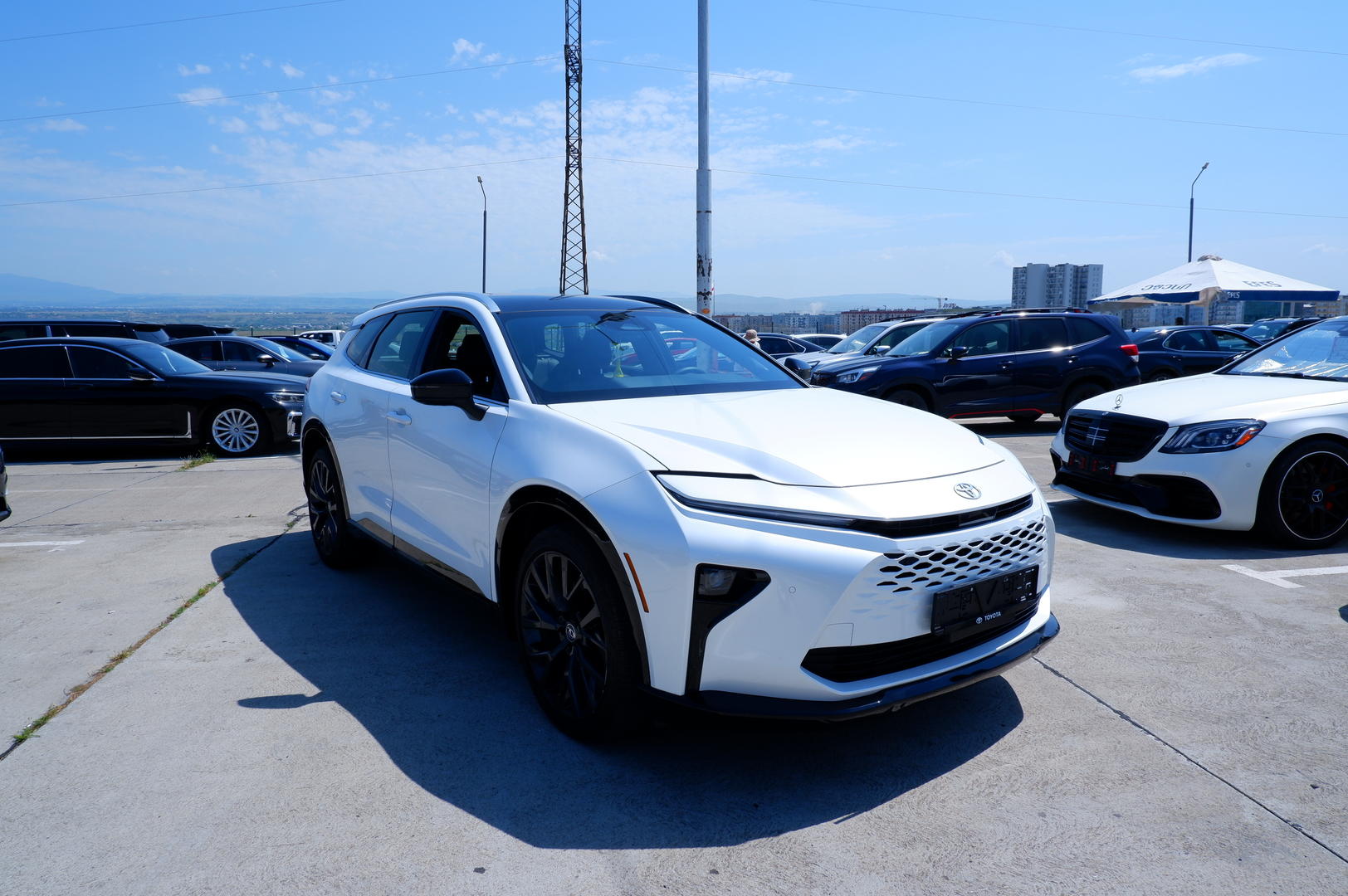 Toyota Crown 2024 — photo 2