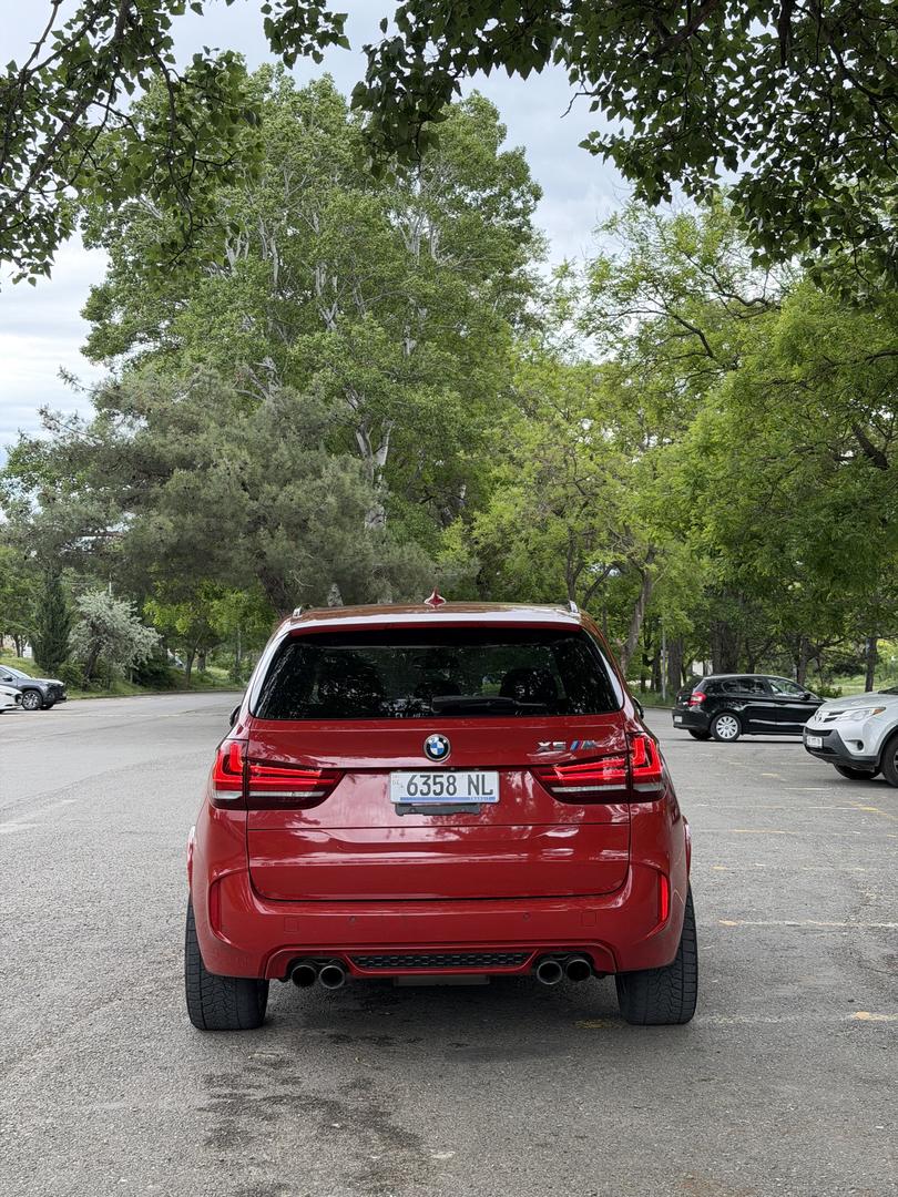 BMW X5 M 2015 — photo 2