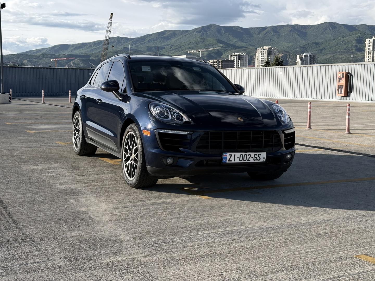 Porsche Macan 2018 — photo 2