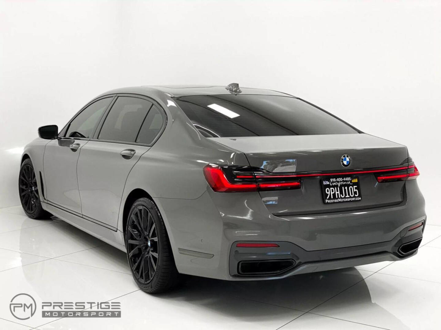 BMW 740 2021 — photo 2