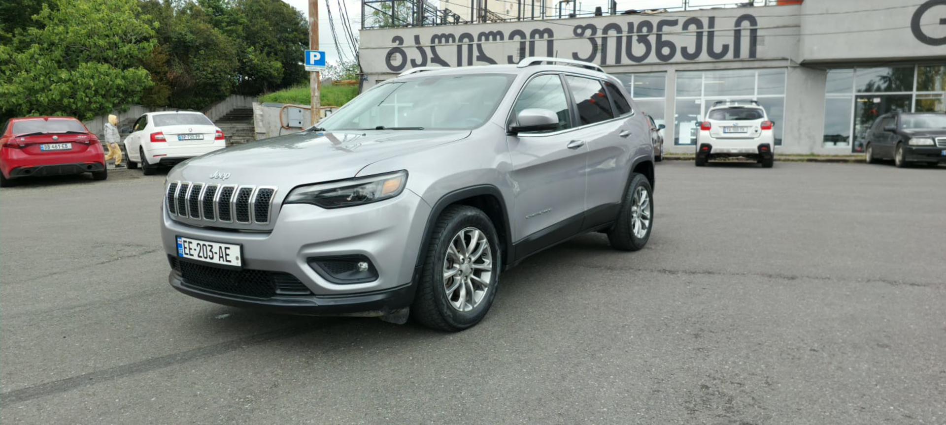 Jeep Cherokee 2018 — photo 2