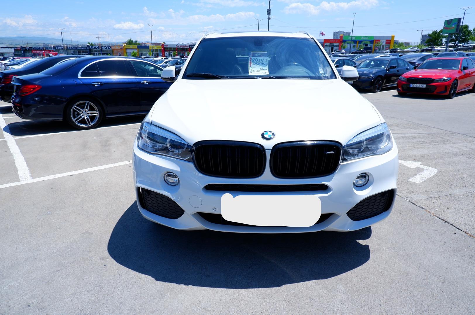 BMW X5 2014 — photo 2